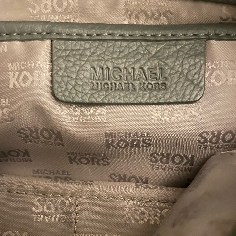 SOLD | Michael Kors Fulton Leather Hobo Bag - Picture 3 of 4
